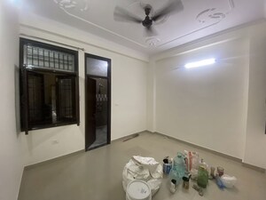 Living Room in 1 BHK Builder Floor at Palm Residency Chhatarpur, Chattarpur – for Rent