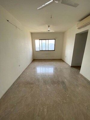Room in 2 BHK Apartment at Pimpri Chinchwad Pcmc – for Rent