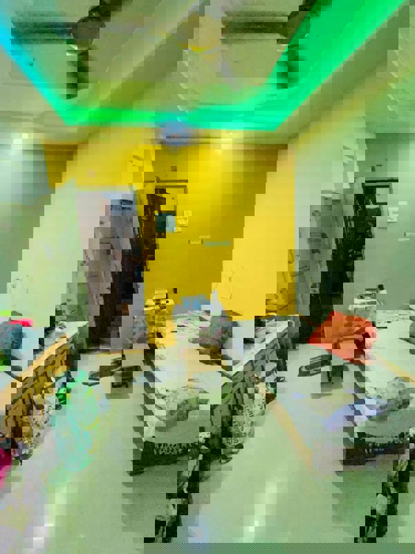 1 BHK 450 Sq.Ft. Apartment in Pratha Pushpa Society