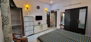 Bedroom in 3 BHK Builder Floor at Ansal Plaza Gurgaon, Palam Vihar – for Rent