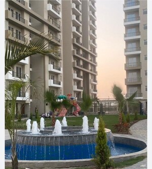 3 BHK Apartment For Rent in Artique Uptown Skylla, International Airport Road