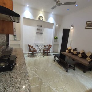 Living Room in 3 BHK Builder Floor at Ansal Plaza Gurgaon, Palam Vihar – for Rent