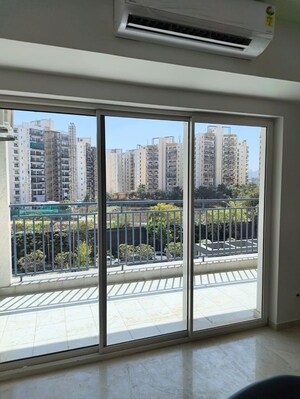 Room in 2 BHK Apartment at Bestech Park View Ananda, Sector 81 – for Rent