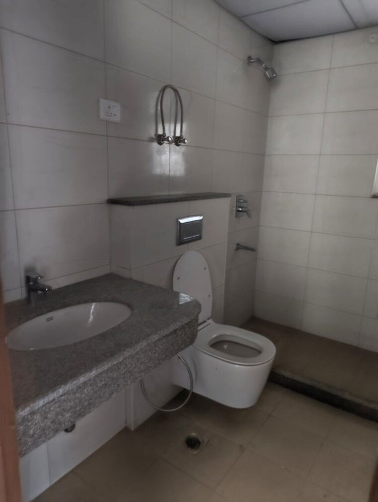 Bathroom, bestech-park-view-ananda 2 Bedroom 1565 Sq.Ft. Apartment In Sector 81 Gurgaon 10232021