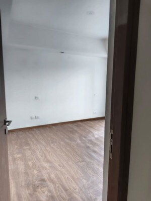 Room in 2 BHK Apartment at Bestech Park View Ananda, Sector 81 – for Rent