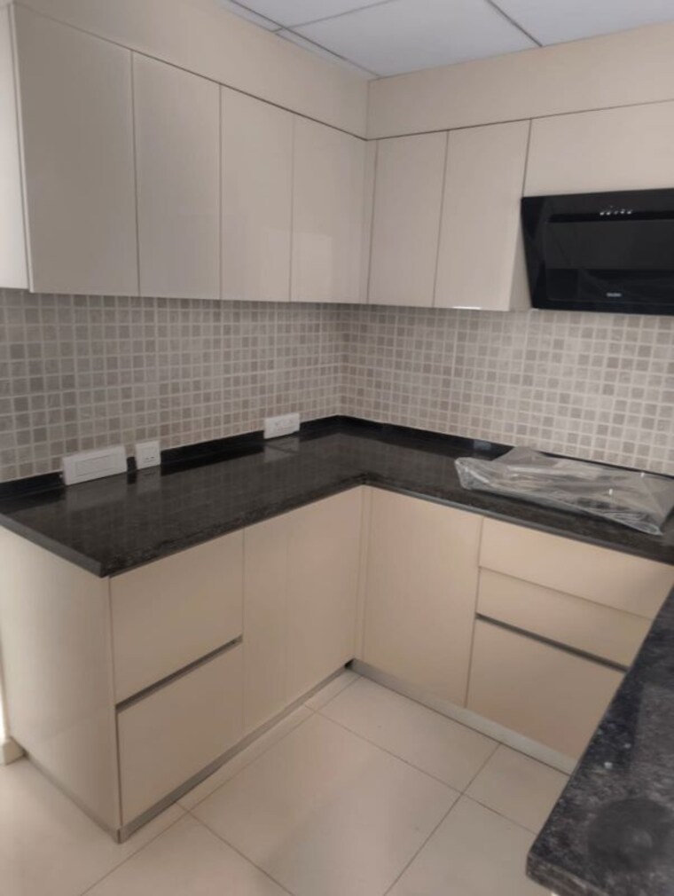 Kitchen, bestech-park-view-ananda 3 Bedroom 1645 Sq.Ft. Apartment In Sector 81 Gurgaon 10232125