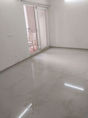 Room in 2 BHK Apartment at Galaxy Royale, Gaur City 2 – for Rent