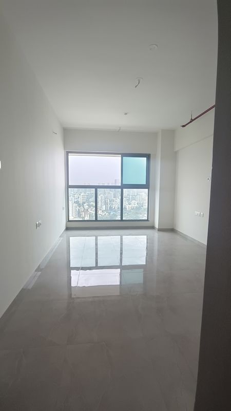 1 BHK + Extra Room Apartment For Rent in Sheth Irene