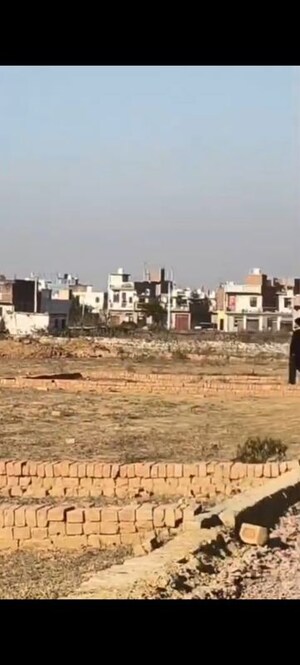  Plot For Sale in Saini