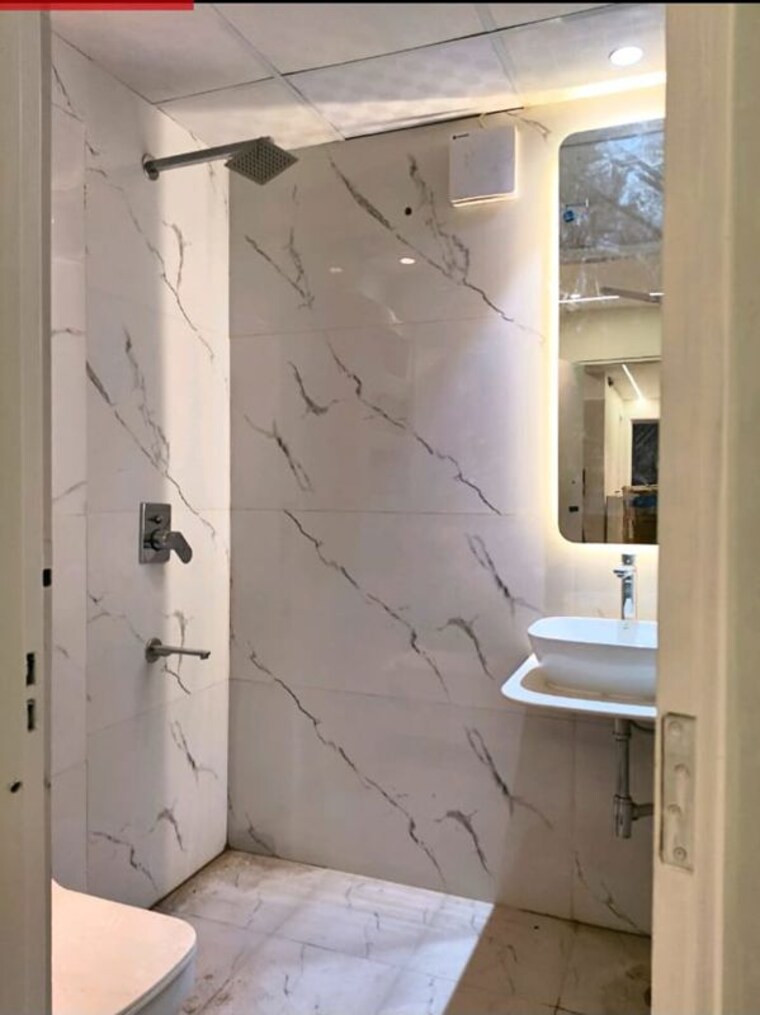 Bathroom, sas-tower 1 Bedroom 1200 Sq.Ft. Builder Floor In Sector 38 Gurgaon 10232176