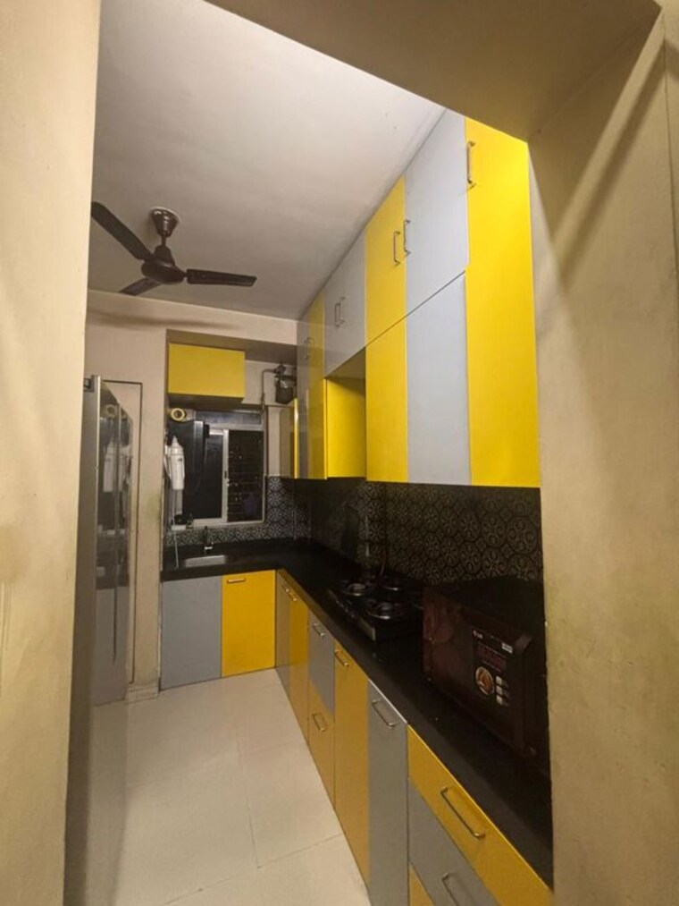 Kitchen, lodha-amara 2 Bedroom 672 Sq.Ft. Apartment In Kolshet Road Thane 10232205