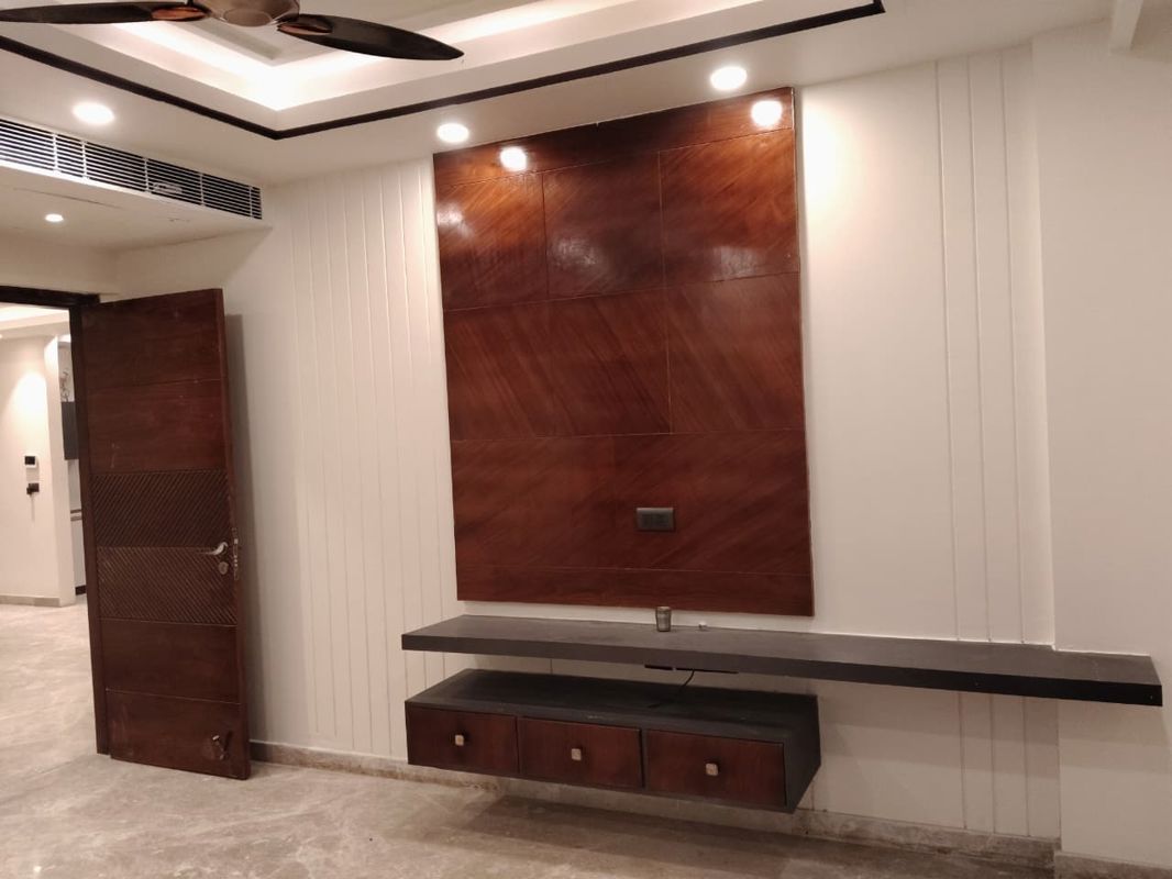 3.5 BHK + Pooja Room,Servant Room,Study Room Apartment For Rent in Smart World Gems