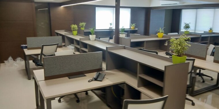 Team Area, sola Commercial Office Space 8300 Sq.Ft. In Sola Ahmedabad 10232243
