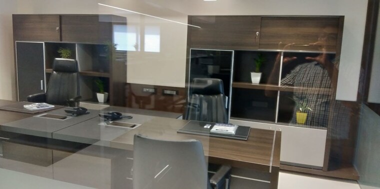 Team Area, sola Commercial Office Space 8300 Sq.Ft. In Sola Ahmedabad 10232243