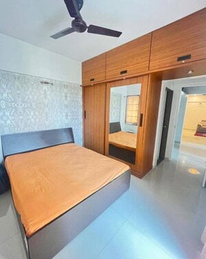 Room in 2 BHK Apartment at Raymond Codename Beyond, Pokhran Road No One – for Rent