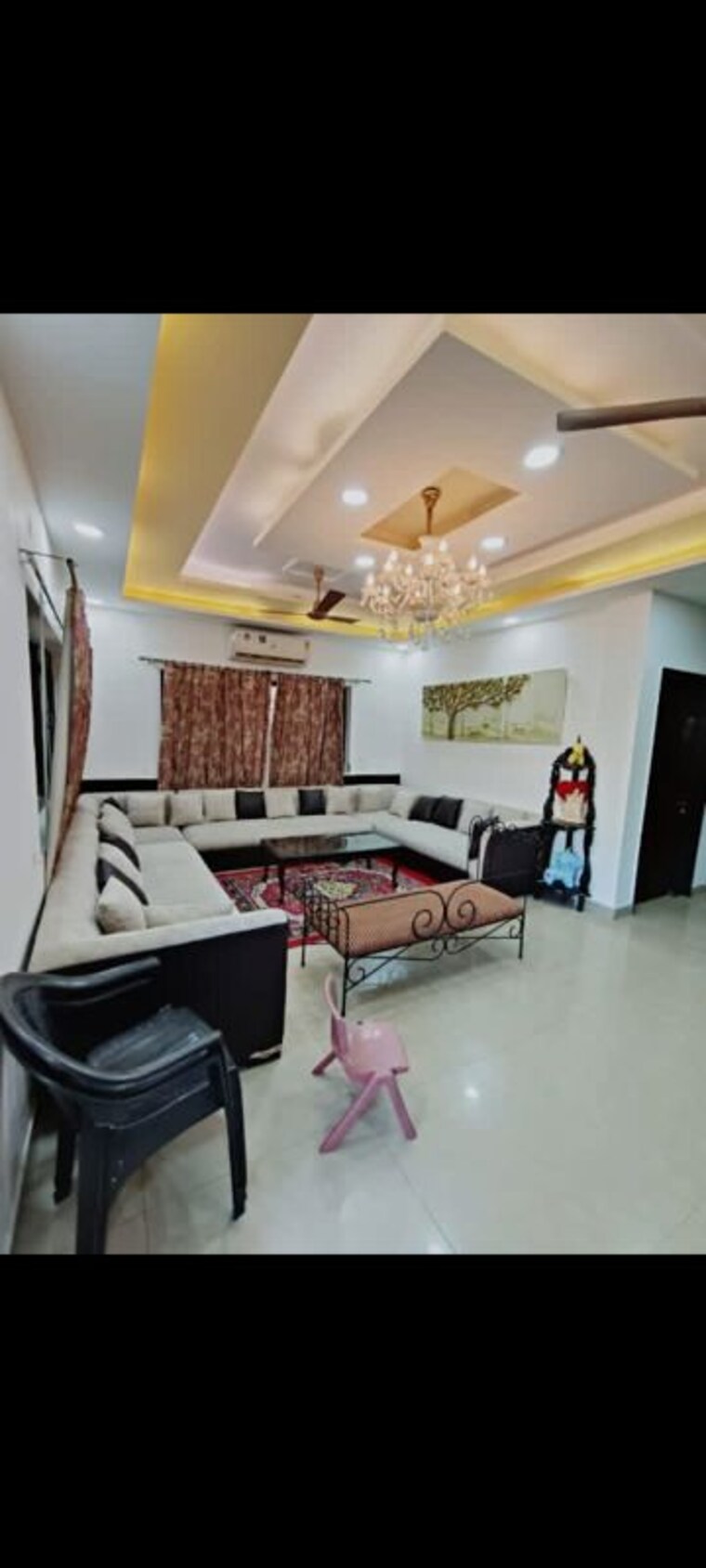 Living Room, smart-world-gems 3.5 Bedroom 1680 Sq.Ft. Apartment In Sector 89 Gurgaon 10232302