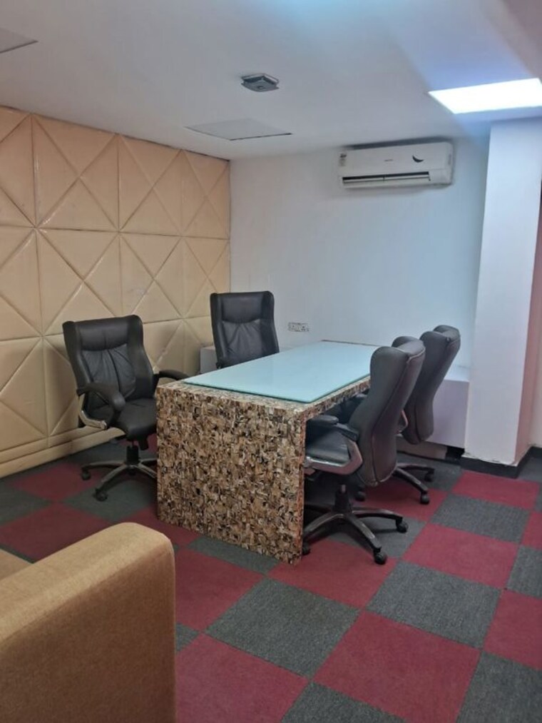 Living Room, sector 18 Commercial Office Space 545 Sq.Ft. In Sector 18 Noida 10232300