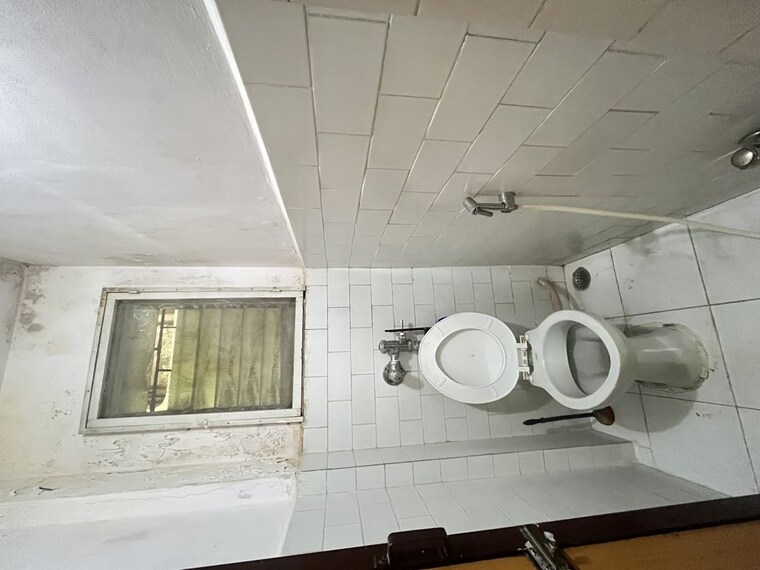 Bathroom, siddharth-nagar-chs 1 Bedroom 410 Sq.Ft. Apartment In Borivali East Mumbai 10232298