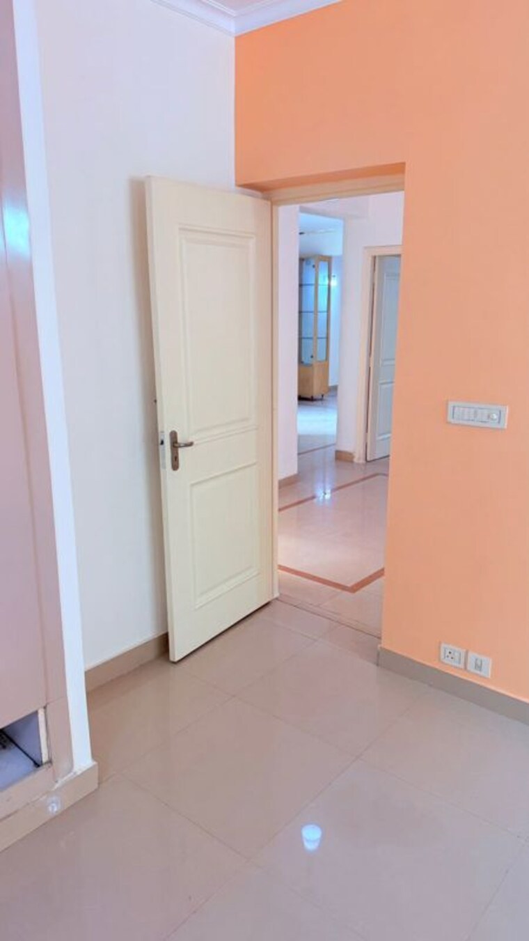 Room, orchid-petals 4 Bedroom 2562 Sq.Ft. Apartment In Sector 49 Gurgaon 10232365