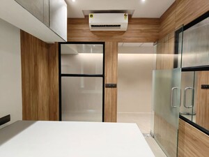 Room in  Office Space at Thaltej – for Rent