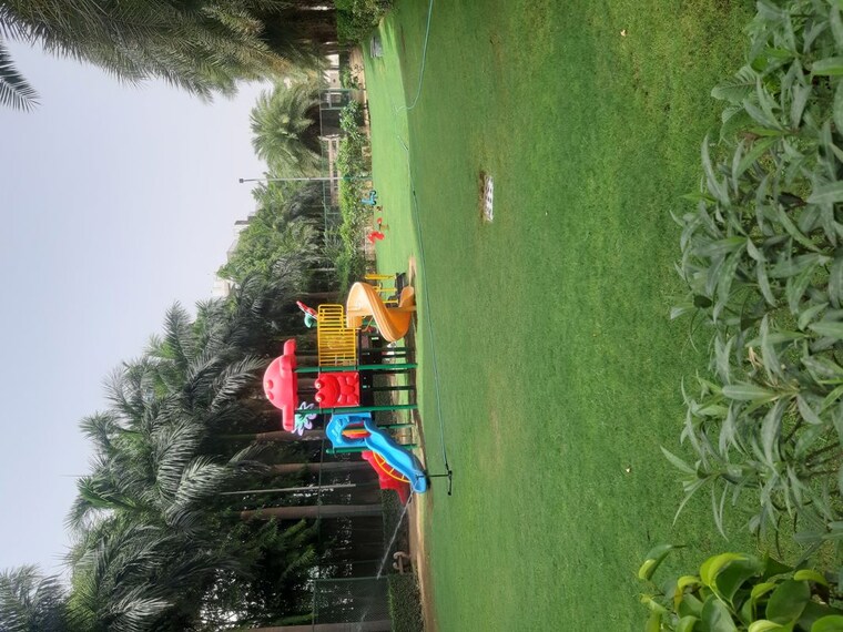 Garden, ss-hibiscus 4 Bedroom 4400 Sq.Ft. Apartment In Sector 50 Gurgaon 10232190