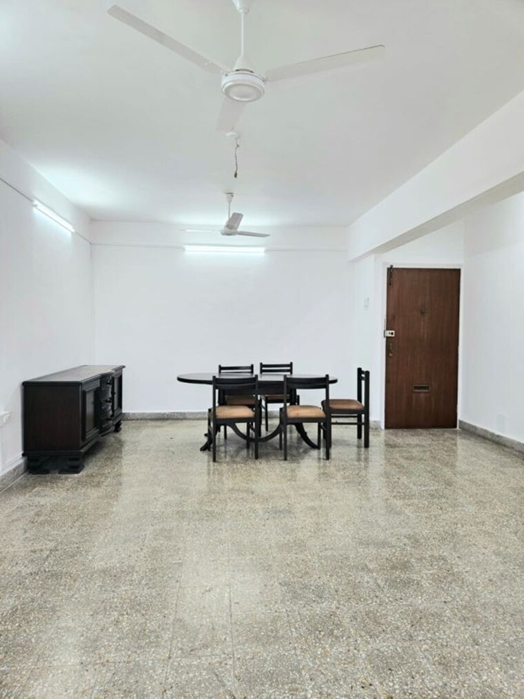 Gym, vasant enclave 3 Bedroom 1620 Sq.Ft. Builder Floor In Vasant Enclave Delhi 10232390