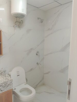Bathroom in 3.5 BHK Builder Floor at M3M Soulitude, Sector 89 – for Rent