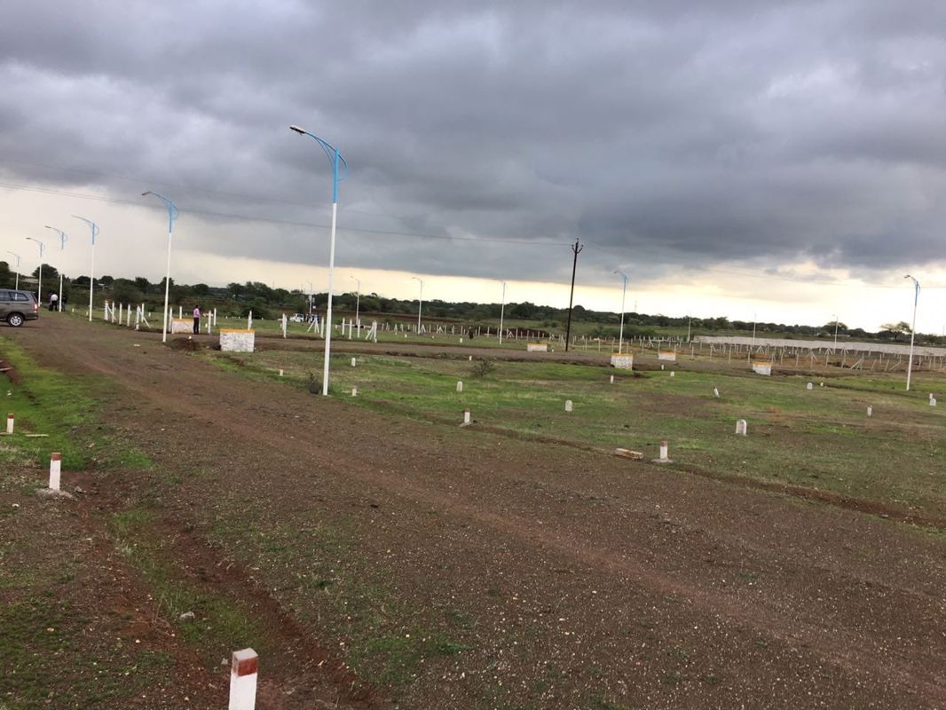 Plot For Sale in Majra