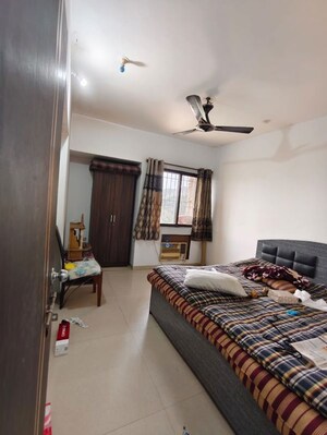 Bedroom in 2 BHK Apartment at Cosmos Jewels, Ghodbunder Road – for Rent