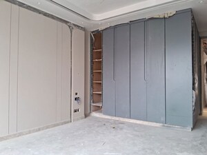 Building Lobby in 4 BHK Builder Floor at East Of Kailash – for Sale