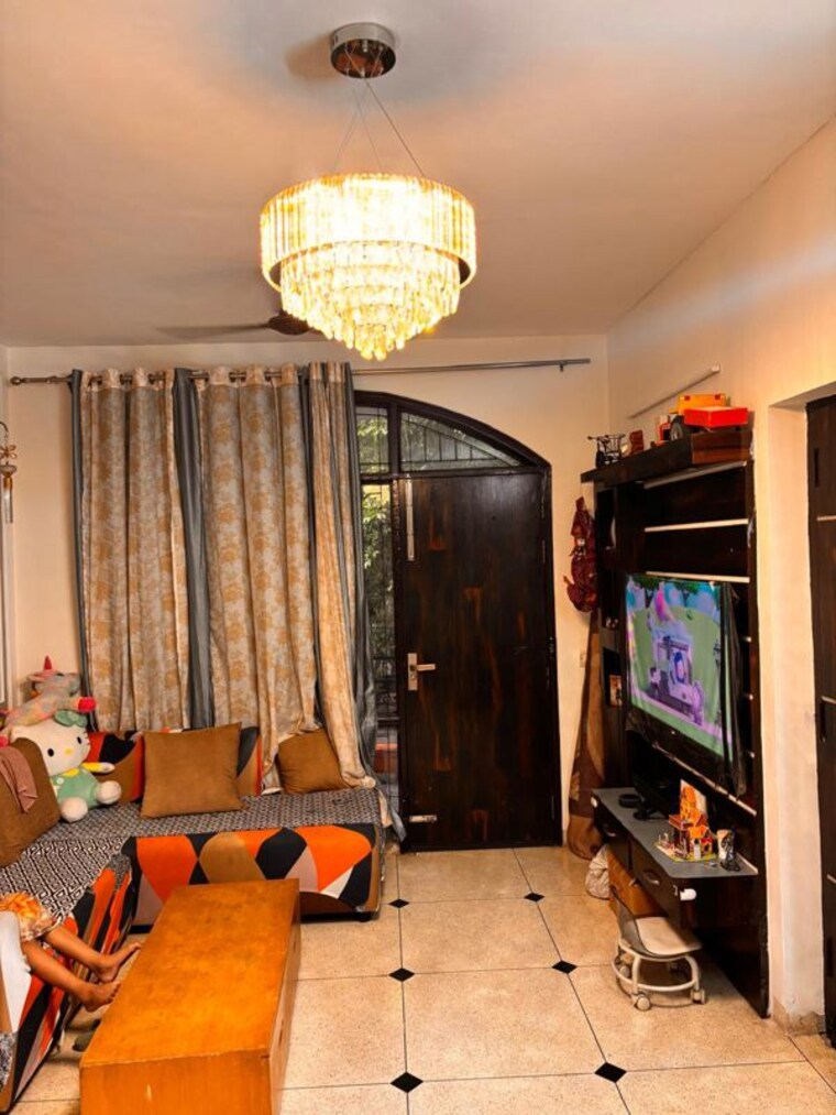 Living Room, auram-floor 2 Bedroom 1200 Sq.Ft. Builder Floor In South City 2 Gurgaon 10232485