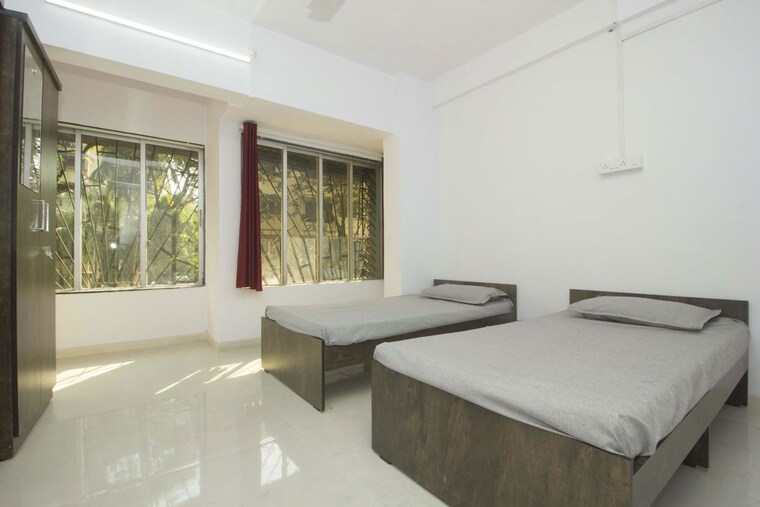 Bedroom, malad west Pg For Girls In Malad West 10232493