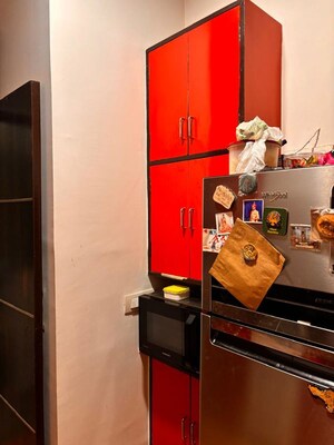 Furnished Amenities in 2 BHK Builder Floor at Unitech South City II, Sector 50 – for Rent