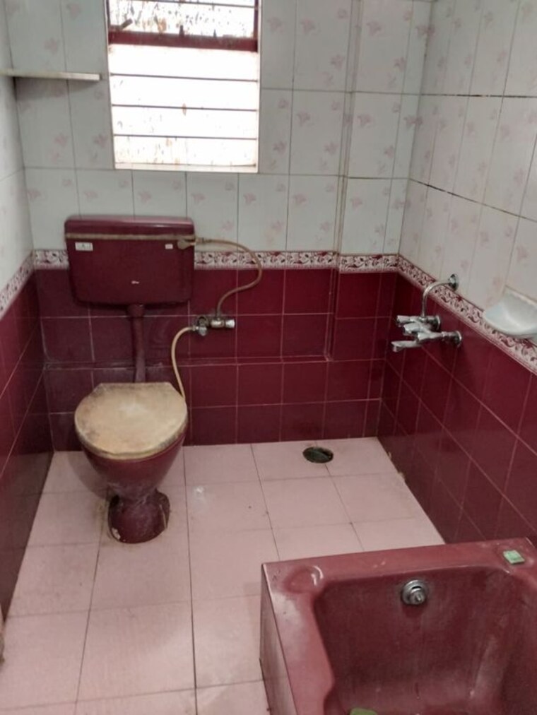 Bathroom, wadgaon sheri 2 Bedroom 950 Sq.Ft. Apartment In Wadgaon Sheri Pune 10232498
