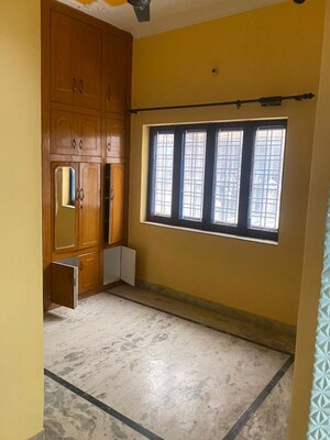 Room in 2 BHK Independent House at Banjarawala – for Rent