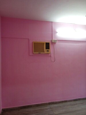 Room in 1 BHK Apartment at Aakar Apartment, Malad East – for Rent