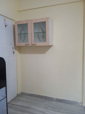 Room in 1 BHK Apartment at Aakar Apartment, Malad East – for Rent