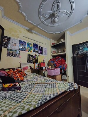 Bedroom in 1 RK Apartment at Katwaria Sarai – for Rent