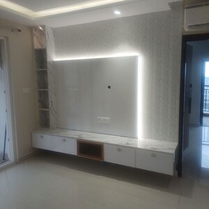 Room in 3 BHK Apartment at Aditya Capitol Heights, Hi Tech City – for Rent