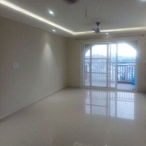 Room in 3 BHK Apartment at Aditya Capitol Heights, Hi Tech City – for Rent