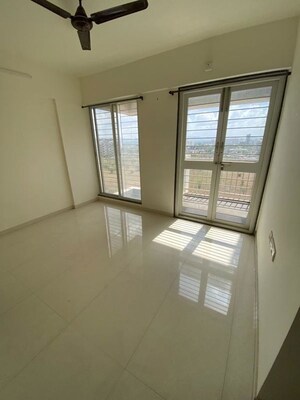 Room in 2 BHK Apartment at Legacy Fortune Exotica, Ravet – for Rent