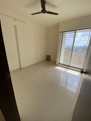 Room in 2 BHK Apartment at Legacy Fortune Exotica, Ravet – for Rent