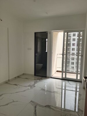 Room in 3 BHK Apartment at Sky Spring Valley, Hadapsar – for Sale