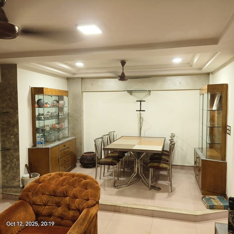 Hall, bandra west 2 Bedroom 750 Sq.Ft. Apartment In Bandra West Mumbai 10232564