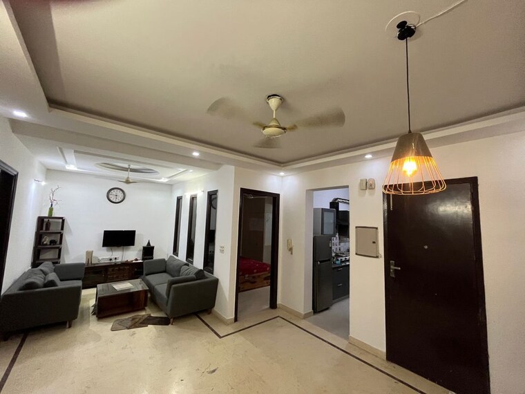 Living Room, vipul-world-floors 3 Bedroom 1750 Sq.Ft. Builder Floor In Sector 48 Gurgaon 10201386