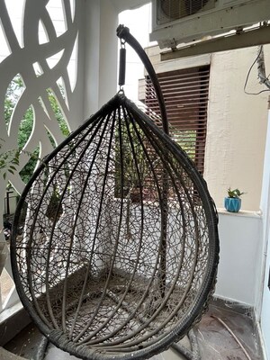 Balcony in 3 BHK Builder Floor at Vipul World Floors, Sector 48 – for Rent