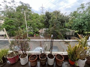 Balcony in 3 BHK Builder Floor at Vipul World Floors, Sector 48 – for Rent