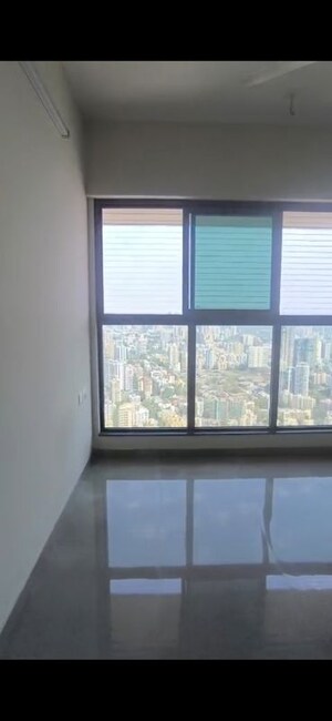 Room in 1 BHK Apartment at Sheth Irene, Malad West – for Rent