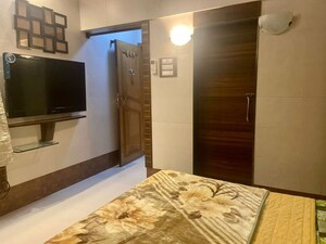 3 BHK Apartment For Rent in Sneh CHS Santacruz, Santacruz West