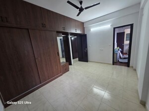 Room in 2.5 BHK Apartment at Renaissance Prospero, Hebbal – for Rent
